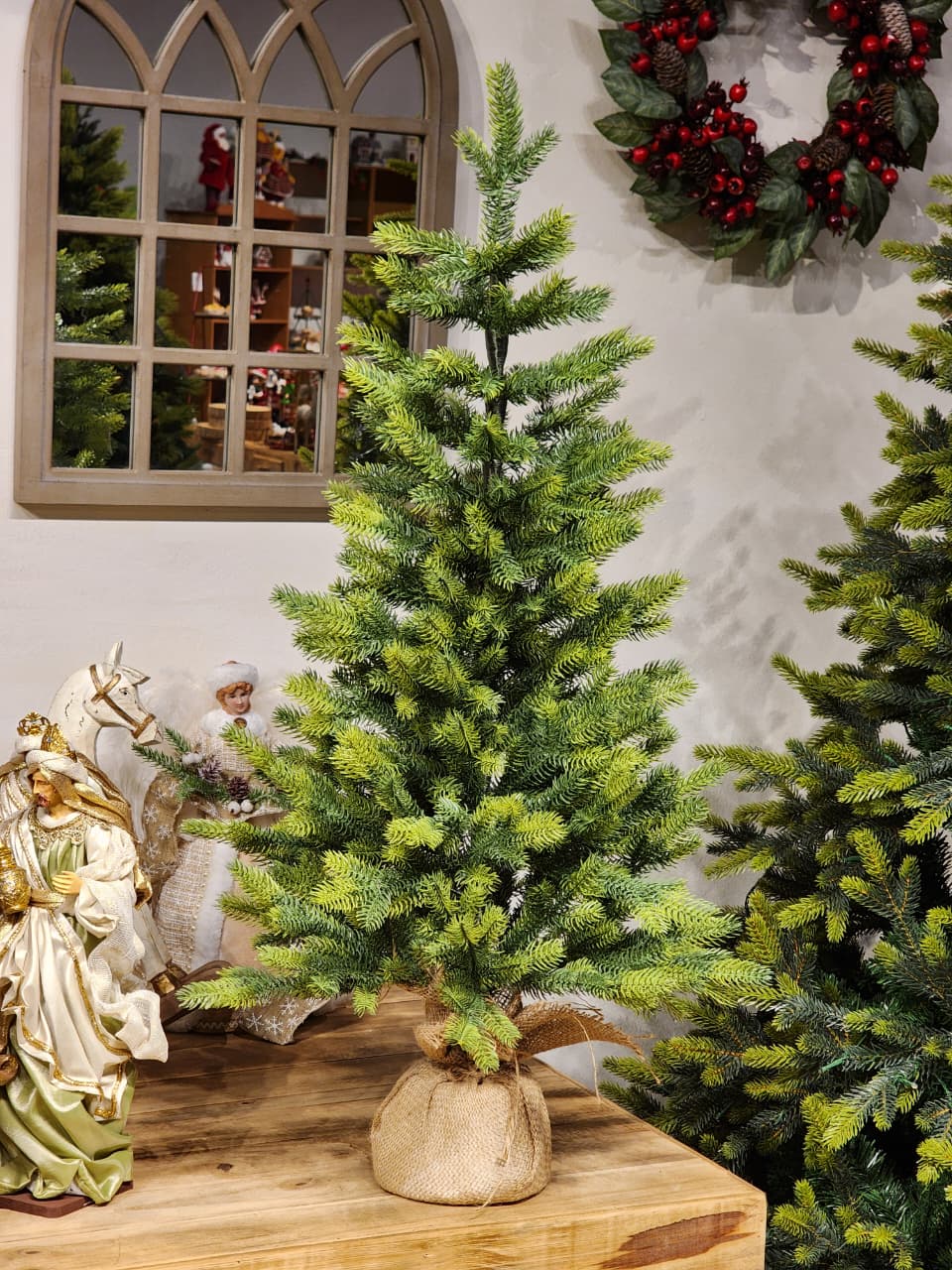 ÁRVORE PINHEIRO REALISTA 123 GALHOS 90CM