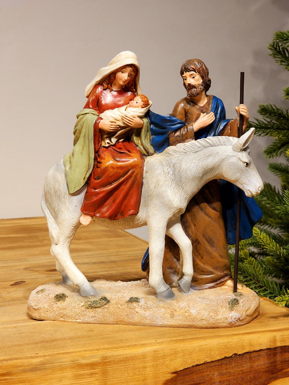 SAGRADA FAMÍLIA EM RESINA 24CM